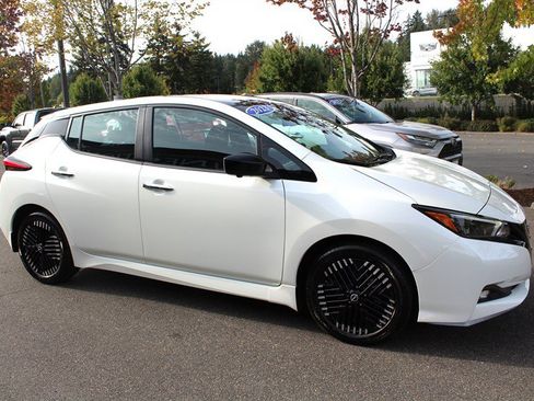 Used 2023 Nissan Leaf SV Plus w/ Protection Package FWD image 6