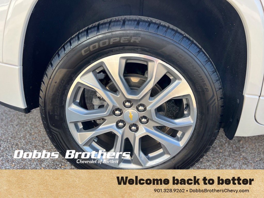 Used 2021 Chevrolet Traverse Premier AWD/4WD image 39
