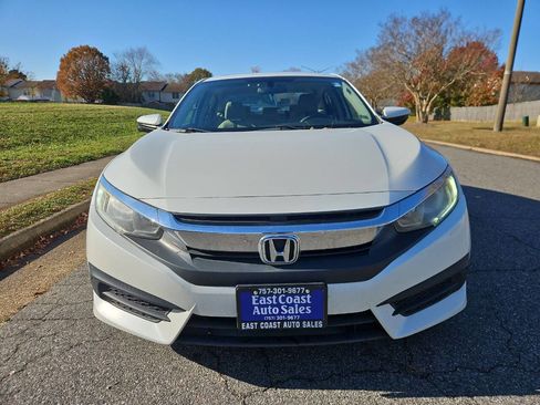 Used 2017 Honda Civic EX image 9