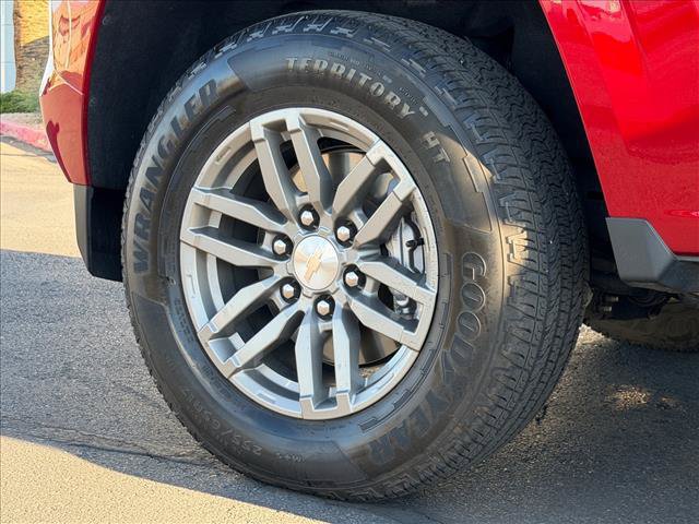 Used 2023 Chevrolet Colorado LT w/ LT Convenience Package II AWD/4WD image 23