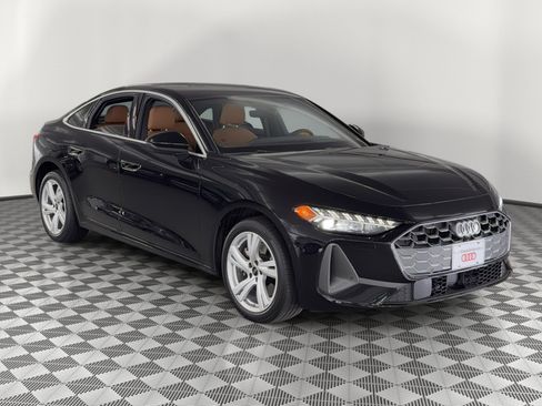 Used 2025 Audi A5 2.0T Premium Plus w/ Premium Plus AWD/4WD image 7