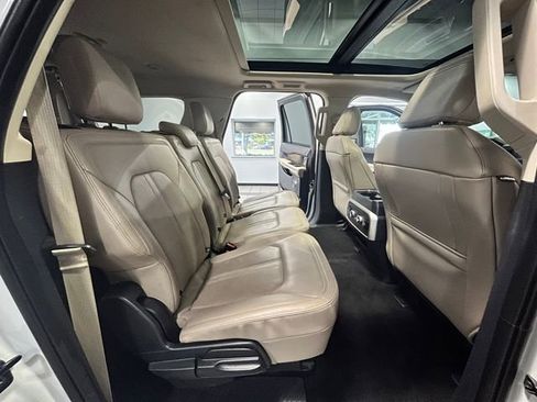 Used 2024 Ford Expedition Max Limited AWD/4WD image 14