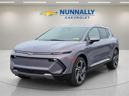 New 2026 Chevrolet Equinox EV LT image 1