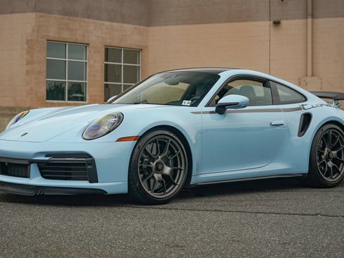 Used 2025 Porsche 911 Turbo S AWD/4WD image 2