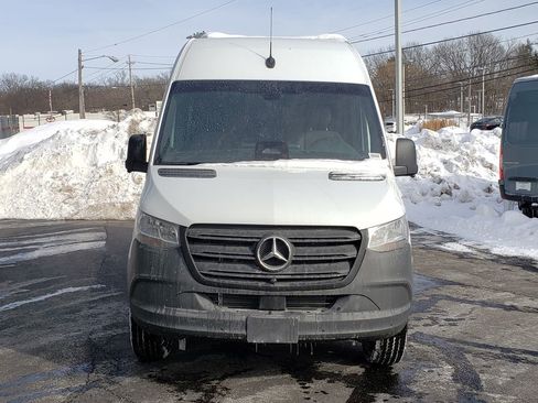 New 2026 Mercedes-Benz Sprinter 2500 image 9