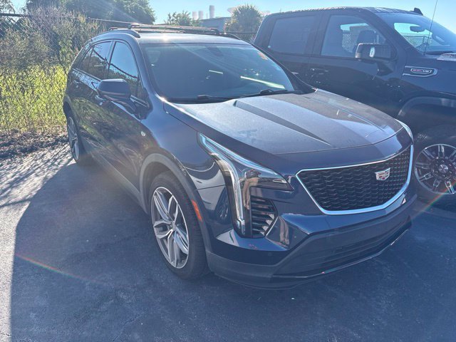 Used 2019 Cadillac XT4 Sport FWD image 3