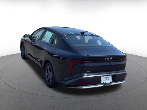 Used 2025 Kia K4 FWD image 11