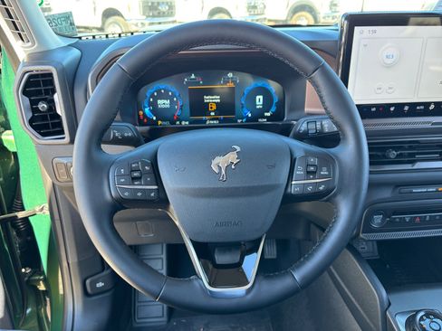 New 2025 Ford Bronco Sport Outer Banks image 9