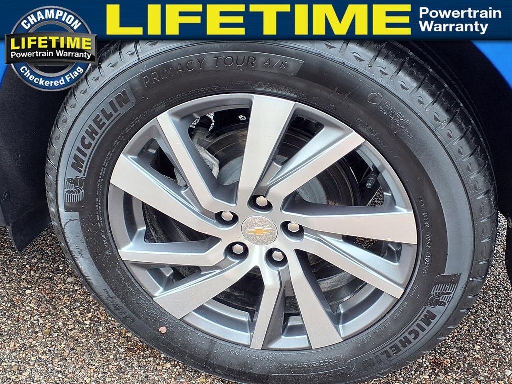 Used 2024 Chevrolet Equinox LT AWD/4WD image 9
