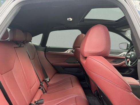 Used 2023 BMW i4 eDrive35 w/ Premium Package image 32