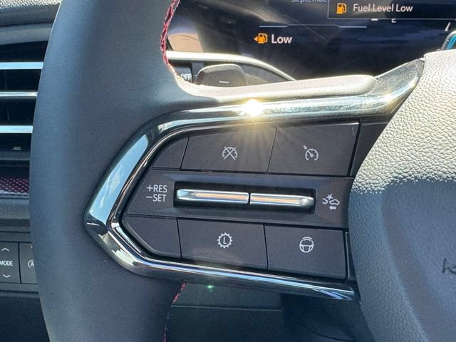 New 2027 Chevrolet Traverse RS w/ LPO, Floor Liner Package FWD image 20