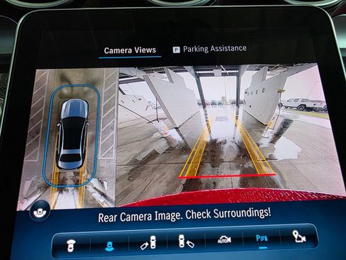 Used 2022 Mercedes-Benz GLC 300 image 28