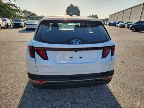 Used 2024 Hyundai Tucson SE FWD image 5