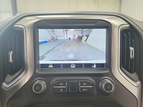 Used 2021 Chevrolet Silverado 1500 LTZ AWD/4WD image 30