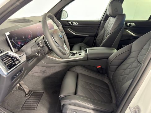 Used 2026 BMW X5 sDrive40i w/ Parking Assistance Package RWD image 5