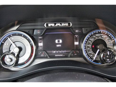 Used 2019 RAM 2500 Limited image 12