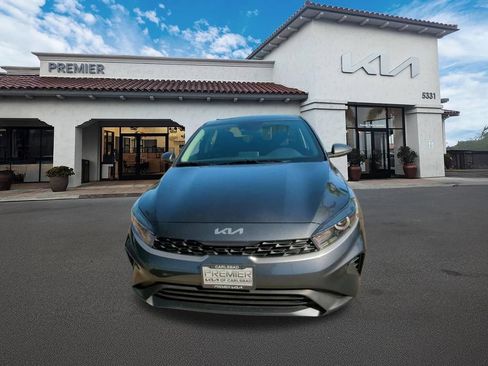 Used 2024 Kia Forte LXS w/ LXS Technology Package FWD image 3