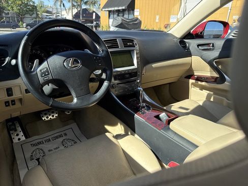 Used 2007 Lexus IS 350 RWD image 23