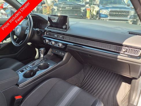 Used 2024 Honda Civic Sport image 10