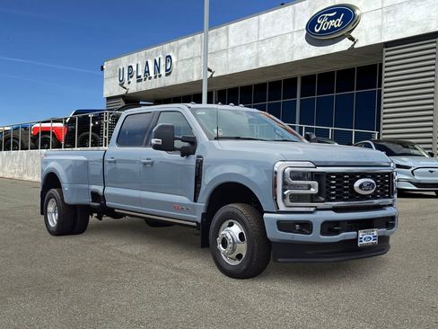 New 2026 Ford F350 Platinum AWD/4WD image 1