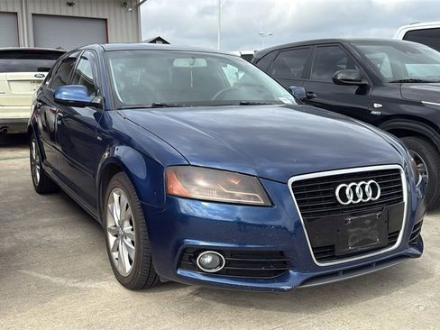 Used 2013 Audi A3 2.0T Premium image 3