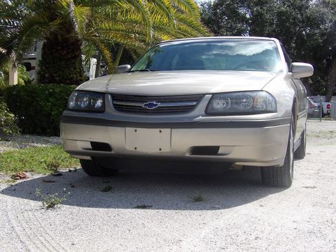 Used 2003 Chevrolet Impala image 1