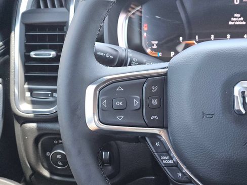 Used 2025 RAM 1500 Laramie RWD image 21