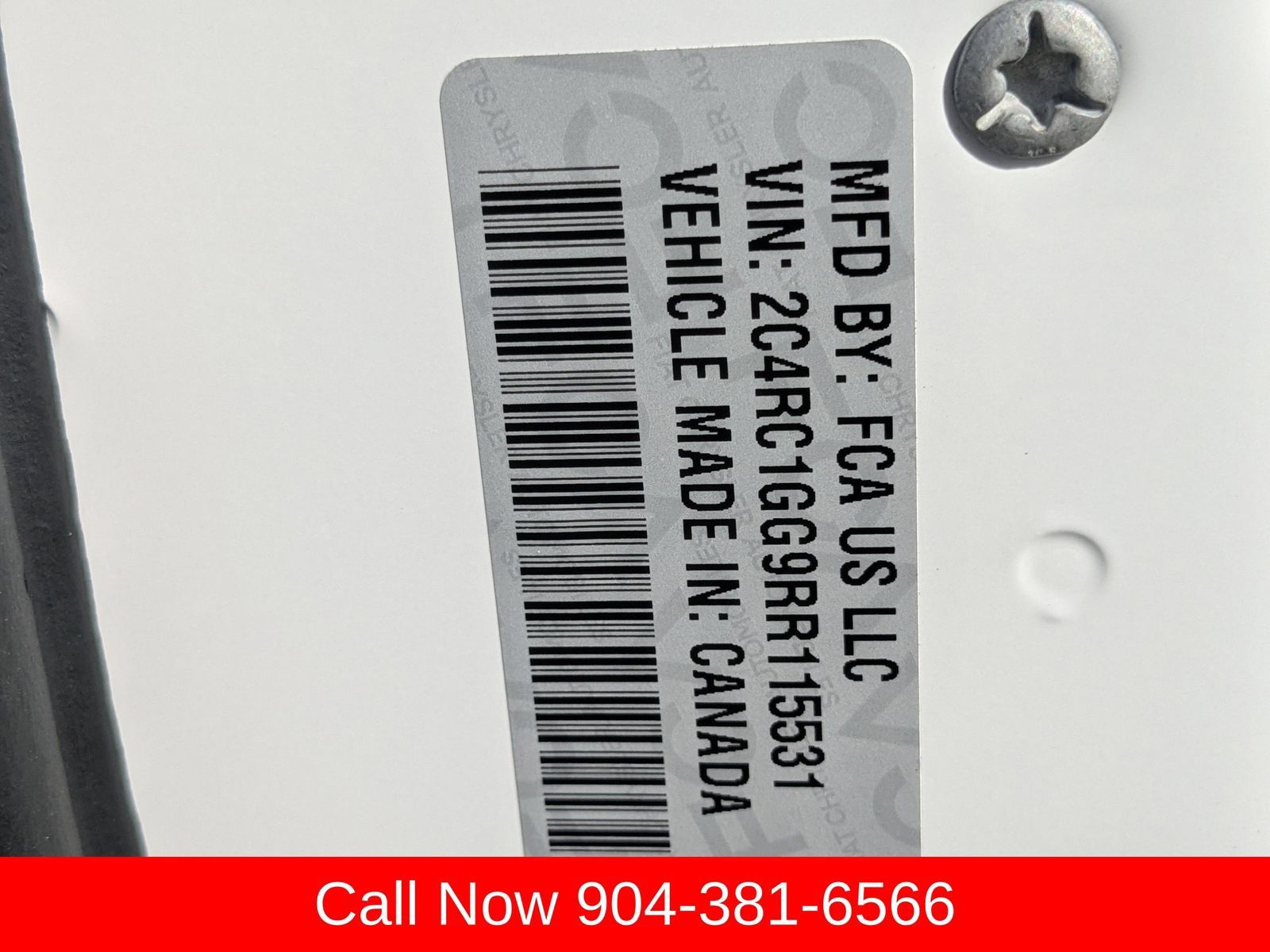 Used 2024 Chrysler Pacifica Limited FWD image 20