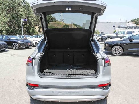 Used 2023 Audi Q4 e-tron Premium Plus w/ Premium Plus AWD/4WD image 26
