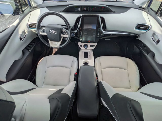 Used 2018 Toyota Prius Four w/ Advanced Technology Package FWD image 14
