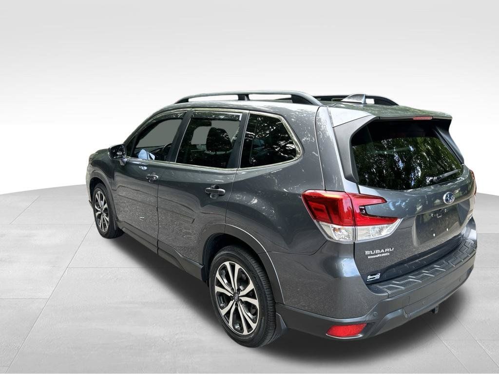 Used 2021 Subaru Forester Limited AWD/4WD image 3