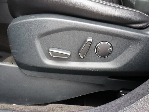 Used 2018 Ford Explorer Limited AWD/4WD image 8