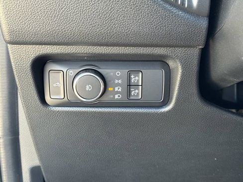 Used 2025 Ford Ranger XLT w/ Equipment Group 301A High image 33