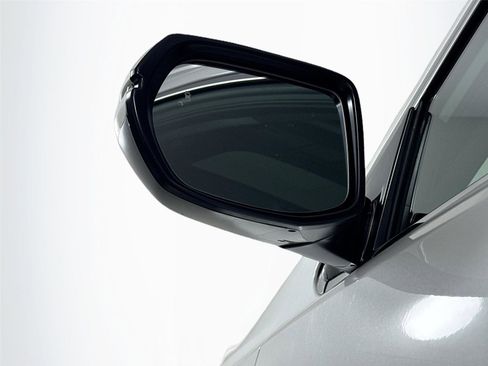 Used 2022 Honda CR-V Touring image 10