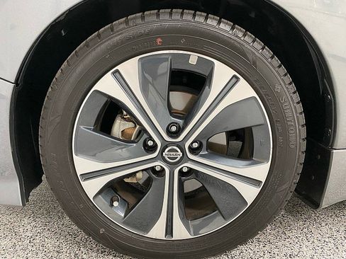 Used 2020 Nissan Leaf SV w/ SV All Weather Package image 22