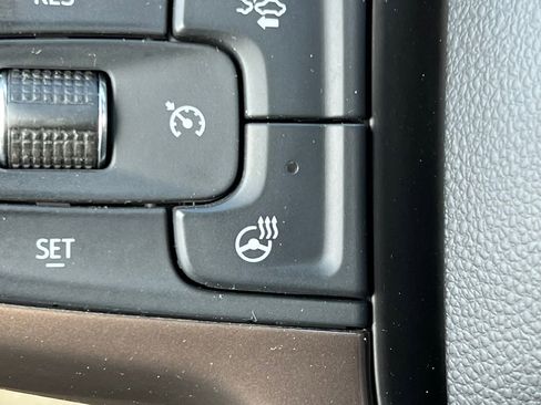 Used 2020 Chevrolet Silverado 2500 High Country w/ Z71 Off-Road Package image 31