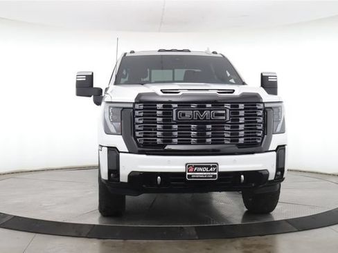Used 2025 GMC Sierra 2500 Denali Ultimate AWD/4WD image 12