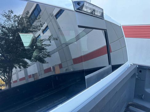 Used 2019 RAM 3500 Limited image 15