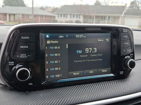 Used 2020 Hyundai Tucson SE image 12