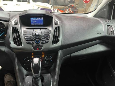 Used 2016 Ford Transit Connect XL FWD image 15