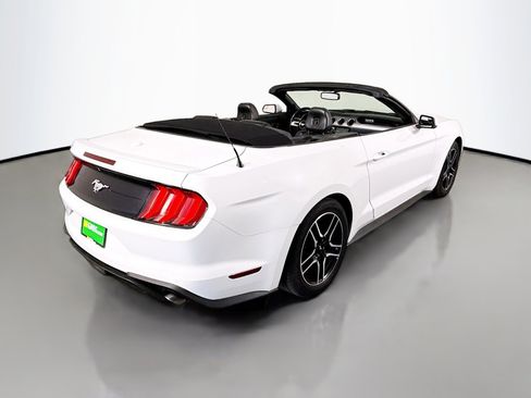 Used 2018 Ford Mustang Premium image 39