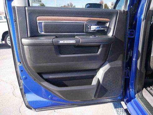 Used 2018 RAM 3500 Laramie image 19