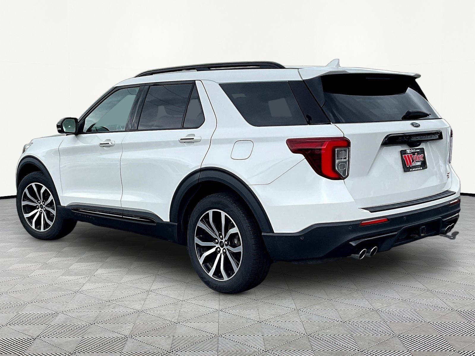 Used 2020 Ford Explorer ST w/ Premium Technology Package AWD/4WD image 12