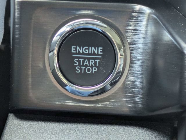 New 2026 Ford F250 Lariat w/ Black Appearance Package AWD/4WD image 31