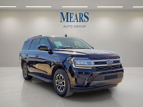 Used 2024 Ford Expedition XLT image 7