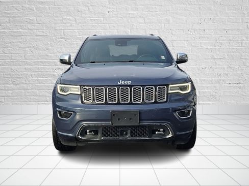 Used 2021 Jeep Grand Cherokee Overland image 2