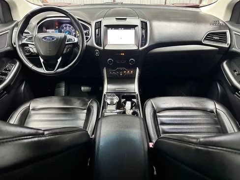 Used 2019 Ford Edge SEL w/ Equipment Group 201A image 17