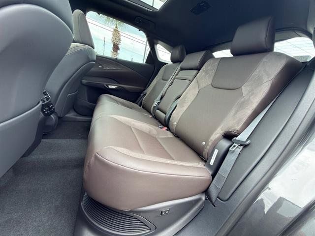 New 2026 Lexus RX 350 w/ Convenience Package AWD/4WD image 18