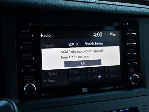 Used 2020 Toyota Sienna SE image 48