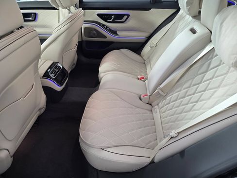 New 2026 Mercedes-Benz S 500 4MATIC image 11